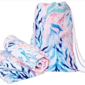 Lilly Pulitzer Women's Convertible Beach Towel Backpack KALEIDOSCOPE CORAL 230